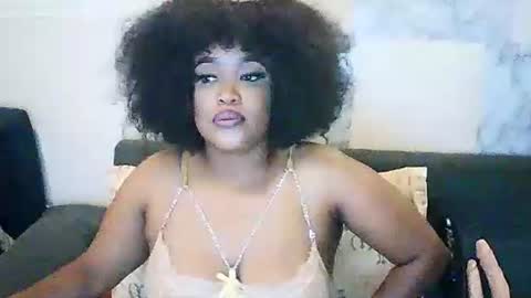 Snapshot of stormie955 chatting on February 3, 9:29 pm stormie955 online show from February 3, 9:29 pm