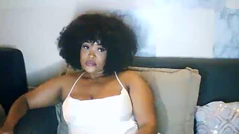 Snapshot of stormie955 chatting on February 28, 3:37 am stormie955 online show from February 28, 3:37 am