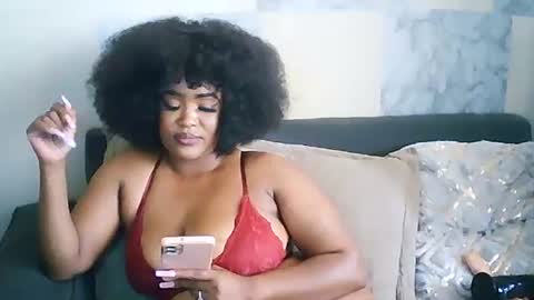 Snapshot of stormie955 chatting on March 3, 12:05 pm stormie955 online show from March 3, 12:05 pm