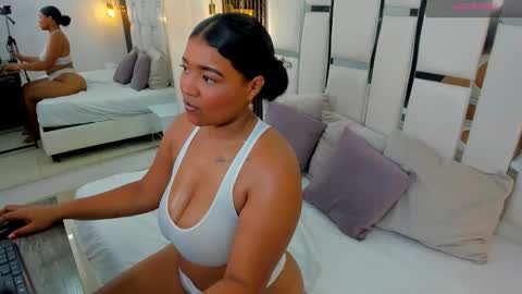 Stormy online show from December 18, 3:23 am