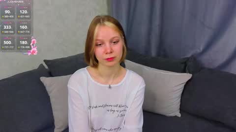 Luna online show from February 24, 2:04 pm