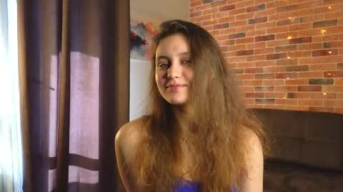 Snapshot of stormymuse chatting on April 28, 5:01 am Luna online show from April 28, 5:01 am