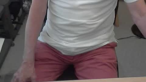 Snapshot of str8_dave chatting on June 25, 11:26 am Dave online show from June 25, 11:26 am