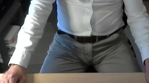 Snapshot of str8_dave chatting on July 5, 7:54 pm Dave online show from July 5, 7:54 pm