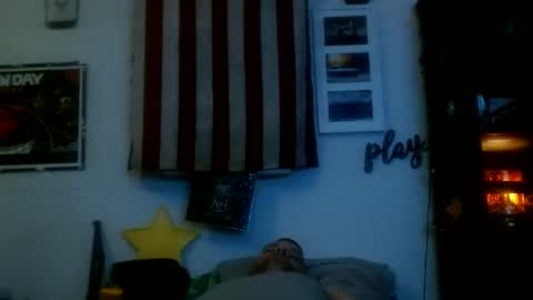 Str8 online show from February 22, 9:12 am