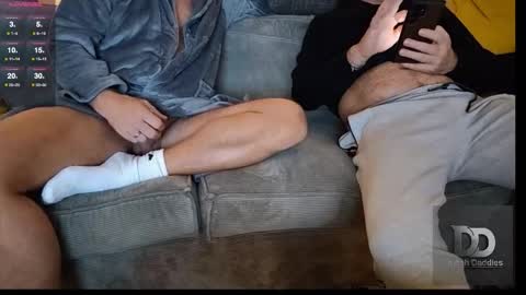 Str8neighbours online show from March 4, 8:59 pm