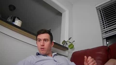 Snapshot of str8stuntcox chatting on October 18, 2:36 am Str8StuntCox online show from October 18, 2:36 am