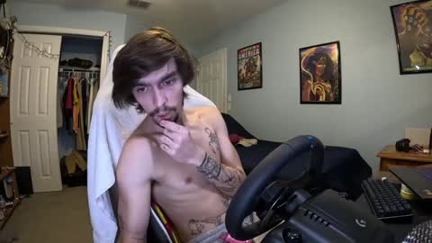 Snapshot of str8whiteboy21 chatting on December 11, 7:46 pm str8whiteboy21 online show from December 11, 7:46 pm