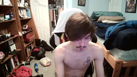 Snapshot of str8whiteboy21 chatting on January 27, 6:20 pm str8whiteboy21 online show from January 27, 6:20 pm