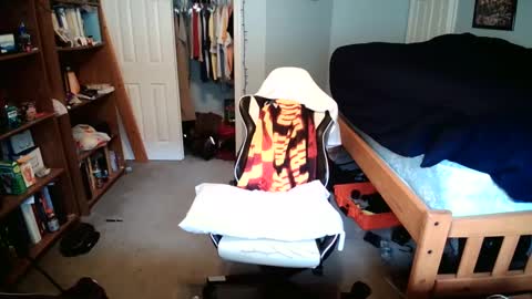 Snapshot of str8whiteboy21 chatting on February 25, 6:53 pm str8whiteboy21 online show from February 25, 6:53 pm