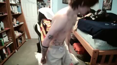 Snapshot of str8whiteboy21 chatting on March 1, 7:04 pm str8whiteboy21 online show from March 1, 7:04 pm