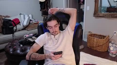 Snapshot of str8whiteboy21 chatting on September 11, 11:16 pm str8whiteboy21 online show from September 11, 11:16 pm