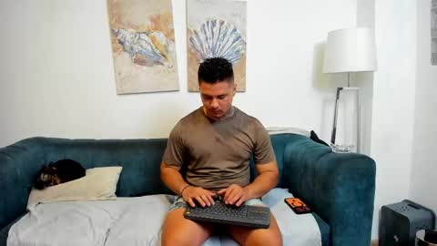 straight__friends online show from April 16, 2:29 pm