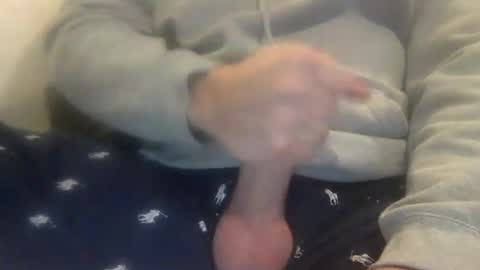 straightcock4you94 online show from December 17, 7:15 pm