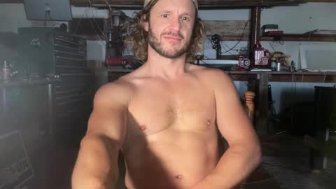 Cowboy Zuhly online show from May 26, 4:36 pm