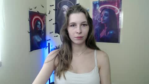Snapshot of stranger_giirl chatting on March 7, 7:27 am Amalia online show from March 7, 7:27 am