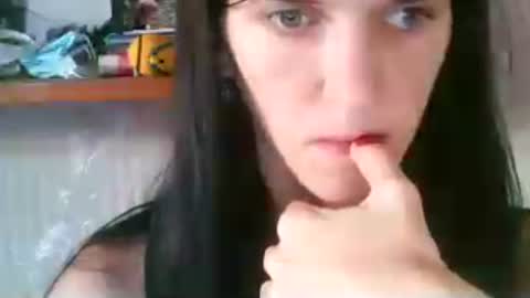 Snapshot of strawberry_storm chatting on July 17, 1:29 pm Strawberry Storm online show from July 17, 1:29 pm