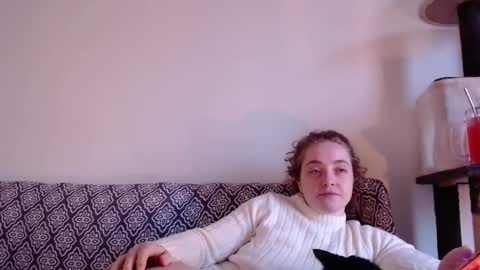 Snapshot of strawberrylotsacake chatting on November 28, 7:38 pm Strawberrylotsacake online show from November 28, 7:38 pm