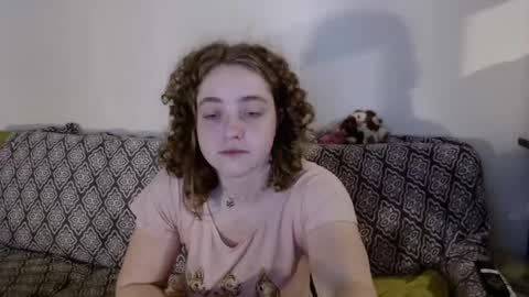 Snapshot of strawberrylotsacake chatting on February 10, 9:46 am Strawberrylotsacake online show from February 10, 9:46 am