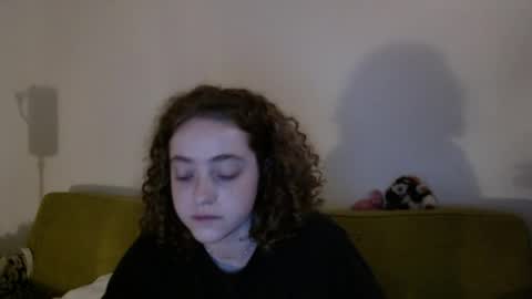 Strawberrylotsacake online show from May 24, 10:42 am