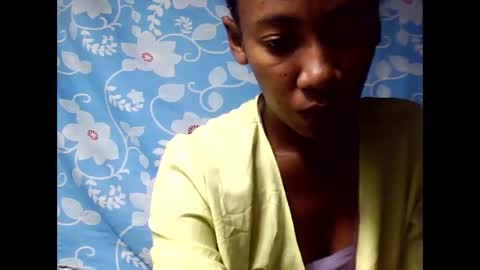 Snapshot of strevah9794 chatting on February 14, 10:12 am strevah9794 online show from February 14, 10:12 am