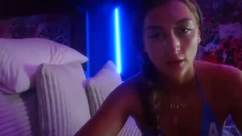 strippersofia online show from June 21, 3:47 pm