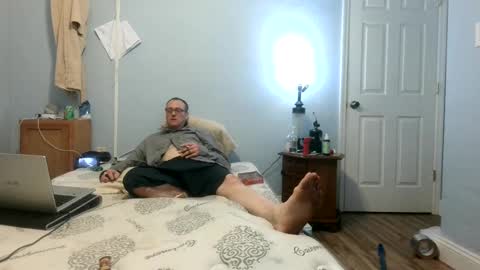 Snapshot of strobodi2103 chatting on February 25, 2:25 am Strobody86 online show from February 25, 2:25 am