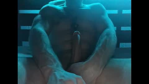 Snapshot of strokeme_7 chatting on November 17, 8:42 am strokeme_7 online show from November 17, 8:42 am