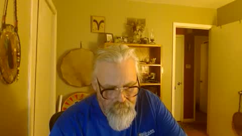 Snapshot of stroknpoker chatting on December 27, 6:14 am stroknpoker online show from December 27, 6:14 am