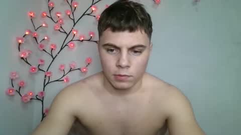 Strong Baby online show from February 15, 9:22 pm