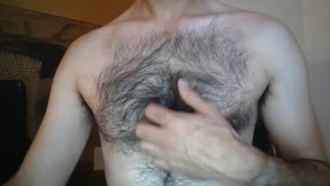 Snapshot of strongandmanly chatting on January 10, 7:04 am Strongandmanly online show from January 10, 7:04 am