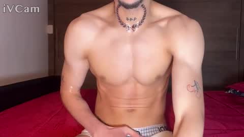 stronghardlatino online show from May 29, 2:42 am
