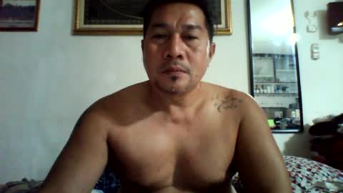 Snapshot of stud45xx chatting on July 19, 1:59 pm Val online show from July 19, 1:59 pm