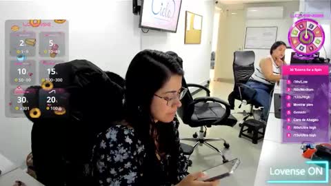 Snapshot of studcb_ chatting on February 13, 3:41 pm studcb_ online show from February 13, 3:41 pm