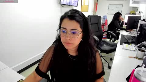 Snapshot of studcb_ chatting on February 16, 9:55 pm studcb_ online show from February 16, 9:55 pm