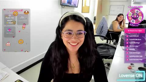 Snapshot of studcb_ chatting on February 18, 6:37 pm studcb_ online show from February 18, 6:37 pm