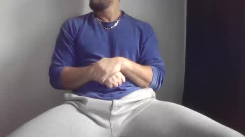 Ero online show from December 2, 9:03 am