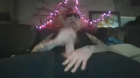 Snapshot of studio311 chatting on December 1, 8:03 pm studio311 online show from December 1, 8:03 pm
