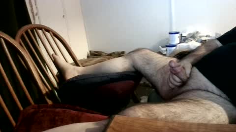 Snapshot of stugots42 chatting on July 14, 2:05 am stugots42 online show from July 14, 2:05 am