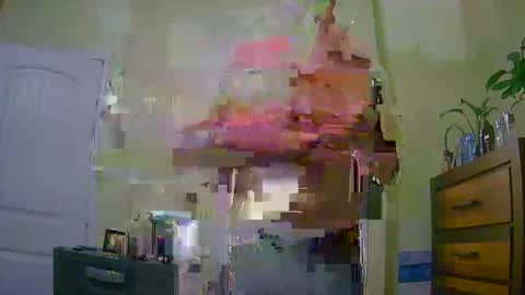 styles1003 online show from May 16, 3:47 am