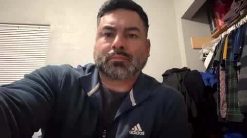 Snapshot of suavecito67 chatting on February 25, 2:25 am suavecito67 online show from February 25, 2:25 am