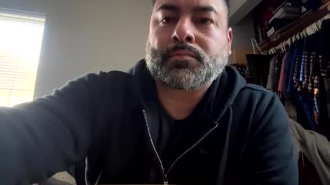 Snapshot of suavecito67 chatting on February 21, 3:35 pm suavecito67 online show from February 21, 3:35 pm