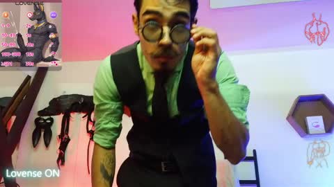 subarashi_ishi69 online show from April 4, 7:00 pm