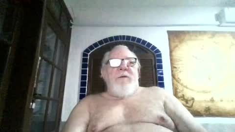 Snapshot of subbtmpig4u chatting on May 31, 12:52 am SubBtmPig4U online show from May 31, 12:52 am