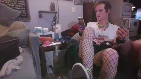 Snapshot of subbydadbod chatting on March 6, 6:30 am subbydadbod online show from March 6, 6:30 am