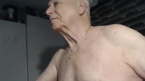 Snapshot of subibuns chatting on January 16, 8:36 pm Marcel online show from January 16, 8:36 pm