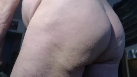 Snapshot of subibuns chatting on January 22, 9:24 am Marcel online show from January 22, 9:24 am