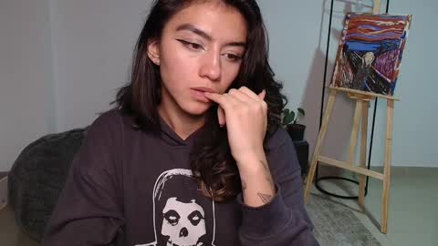 Snapshot of sublimetouch chatting on February 11, 2:35 am Zoe online show from February 11, 2:35 am