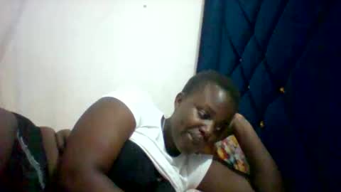 submissive_slut001 online show from November 8, 10:37 am