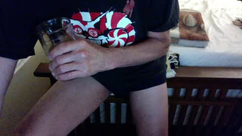 Snapshot of submitted4u chatting on May 31, 1:47 am Submitted4u online show from May 31, 1:47 am